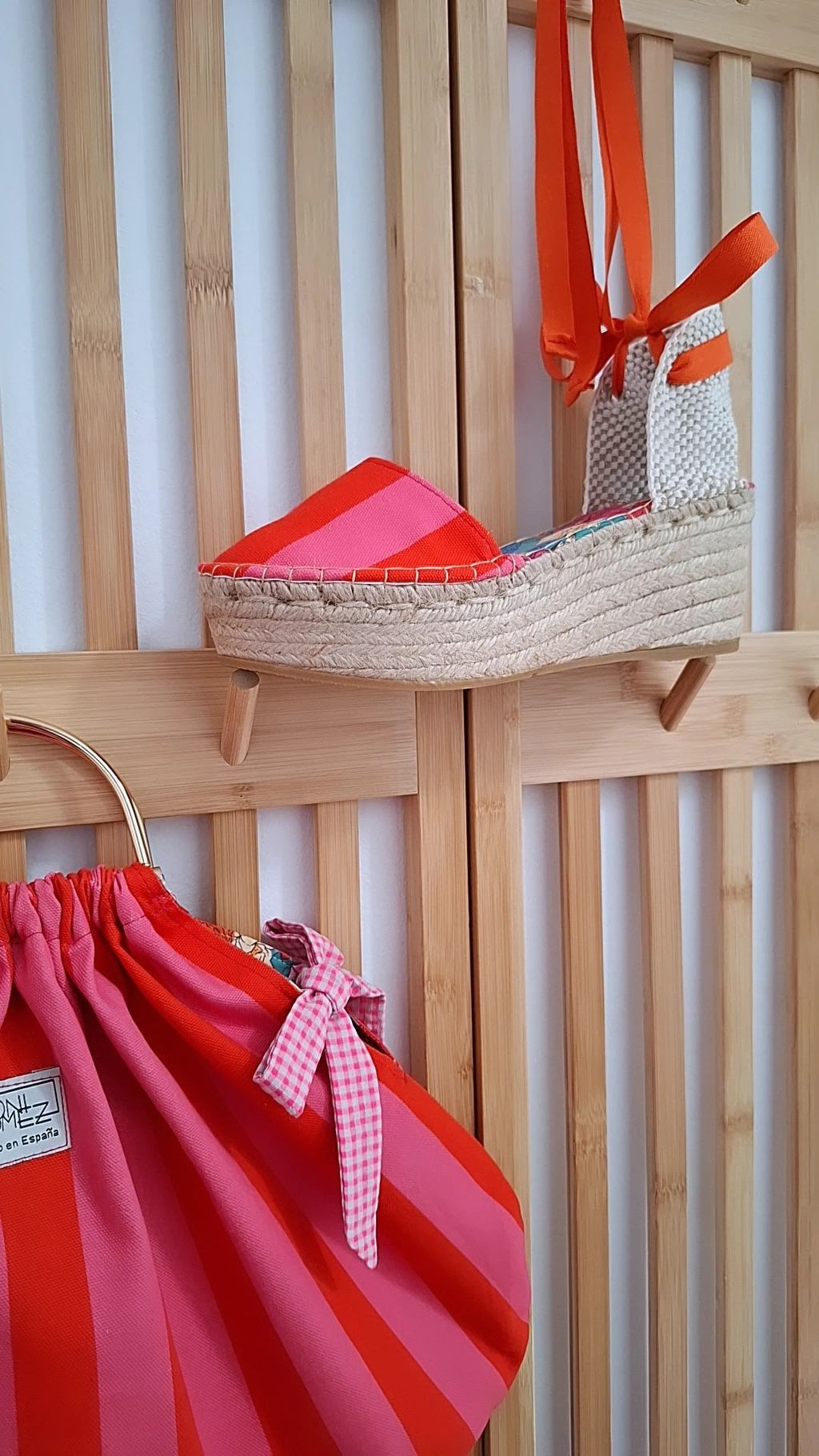 BOLSO RAYAS ROSAS