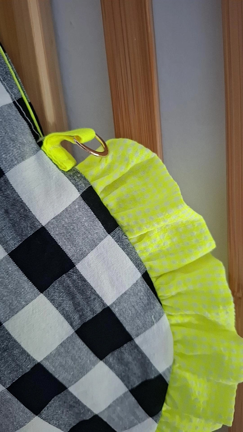 BOLSO AROS BLACK & FLUOR
