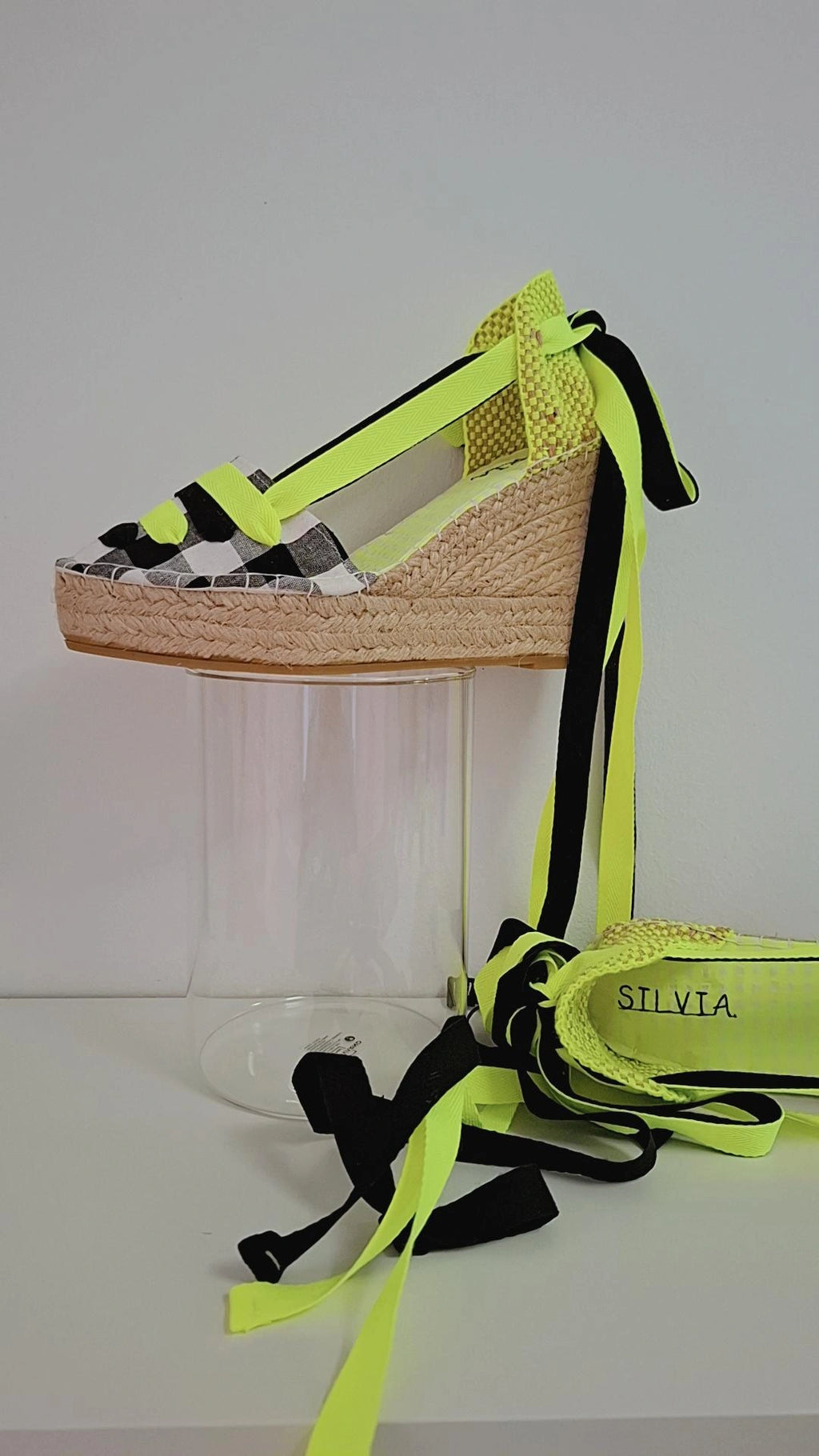 VICHY BLACK & FLUOR
