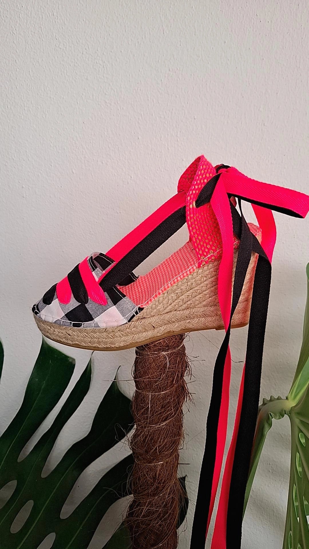 VICHY BLACK & FLUOR