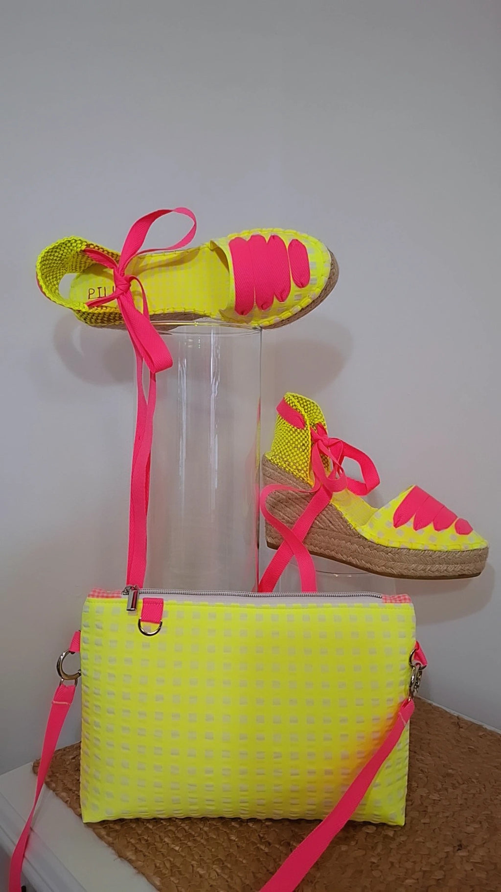 Vichy Amarillo Fluor